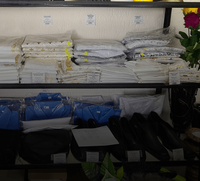 Изображение ритуальной одежды, комплектов и костюмов